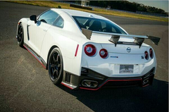 GTR R35 Nismo Style Carbon Fiber Rear Trunk Roof Spoiler With Brake Lights
