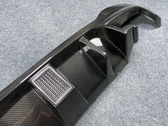 3D style with LED light carbon fiber rear diffuser for F90 M5 5 series G30