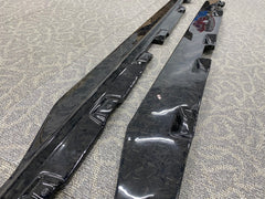 R-style forging carbon fiber side skirts for AMG GT GTS