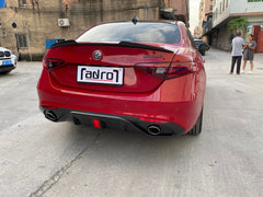 Carbon fiber rear diffuser for Romeo giulia with lamp rear lip