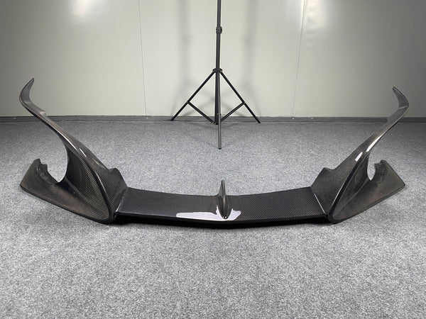 Carbon fiber car bumpers body kit front lip for BMW I8